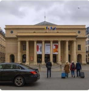 visite et decouverte 26102025 place de l odeon