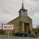 ALLUY – Église et scène d’arrivée