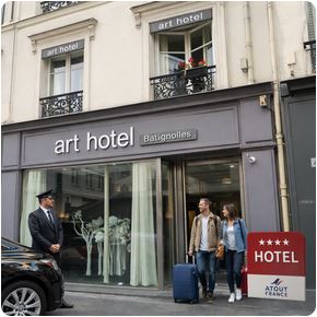 visite et decouverte 04122025 Art Hotel Batignolles